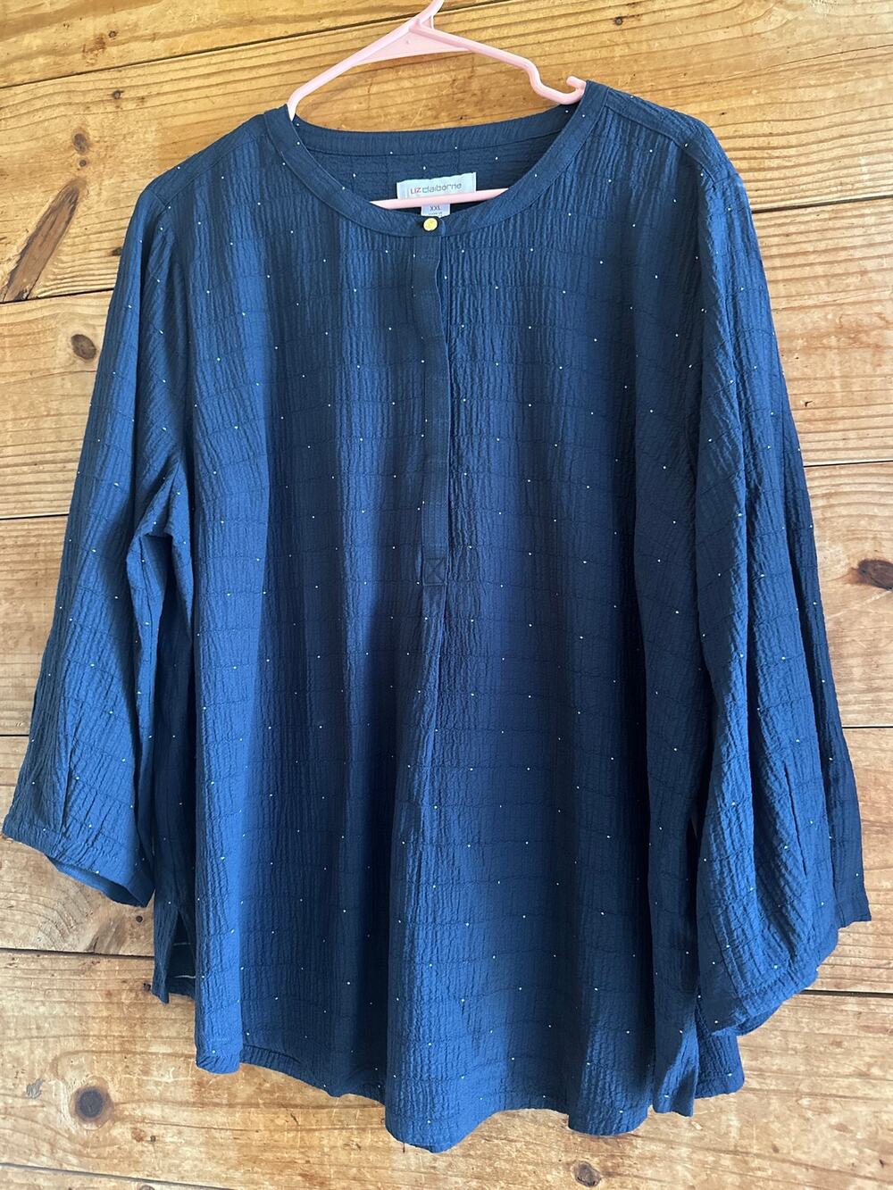 NWT Liz Clairborne Navy Blue wih Dots Top